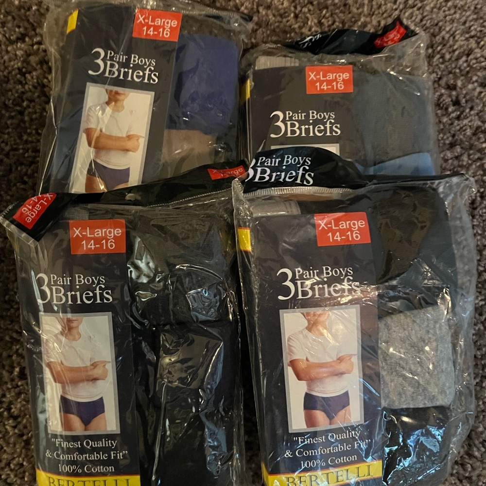Hanes Boys 3-Pack Briefs - Black and Gray